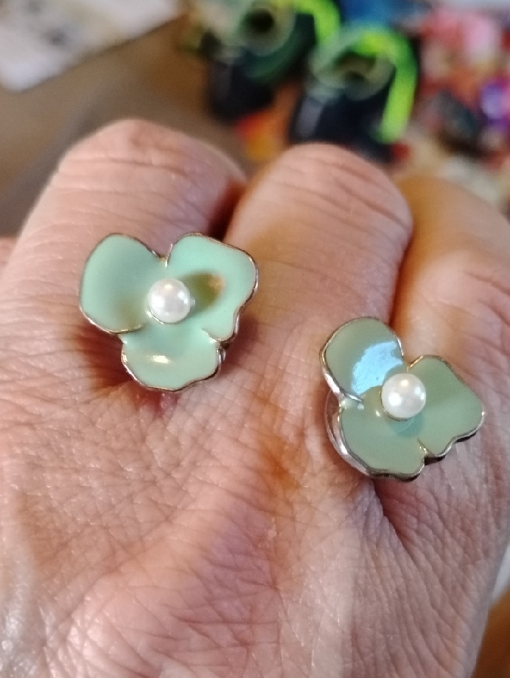 Mint Flower Earrings With Pearl Cener